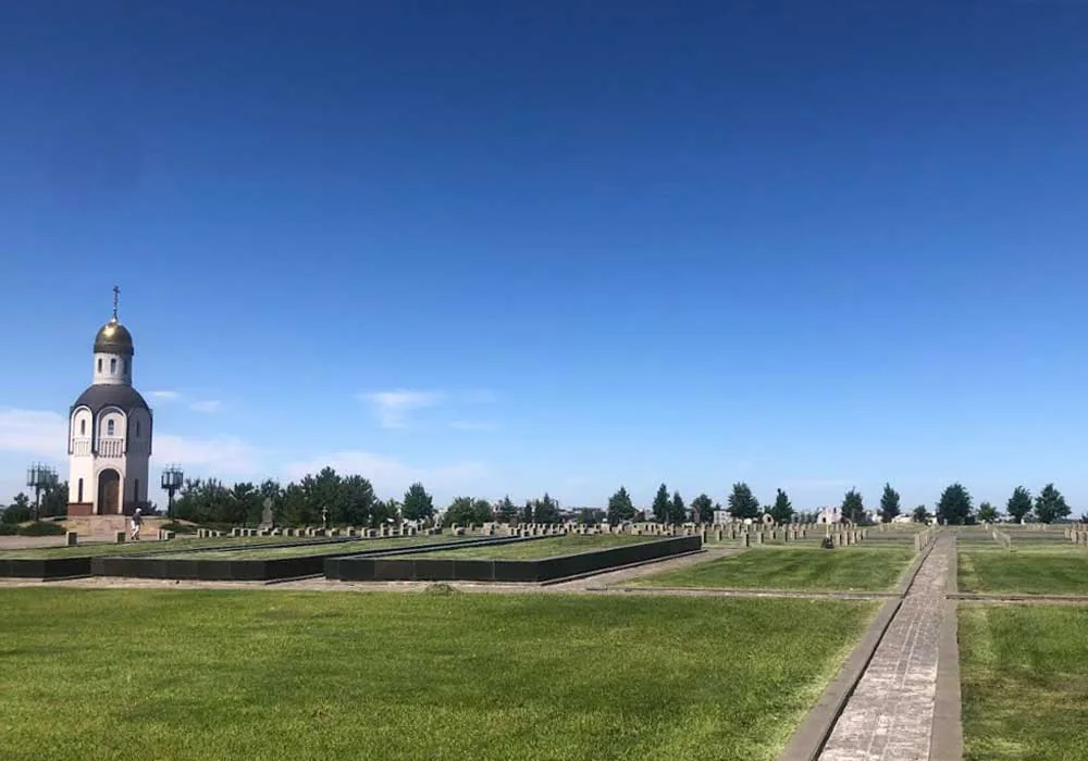ВОИНСКОЕ МЕМОРИАЛЬНОЕ КЛАДБИЩЕМАМАЕВ КУРГАН
